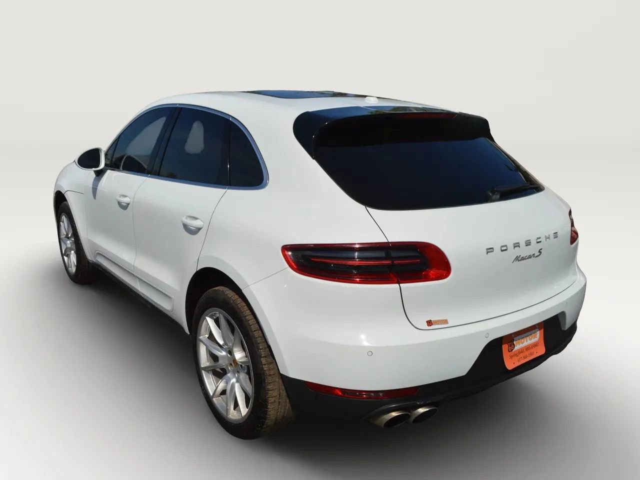 Used 2017 Porsche Macan S image 6