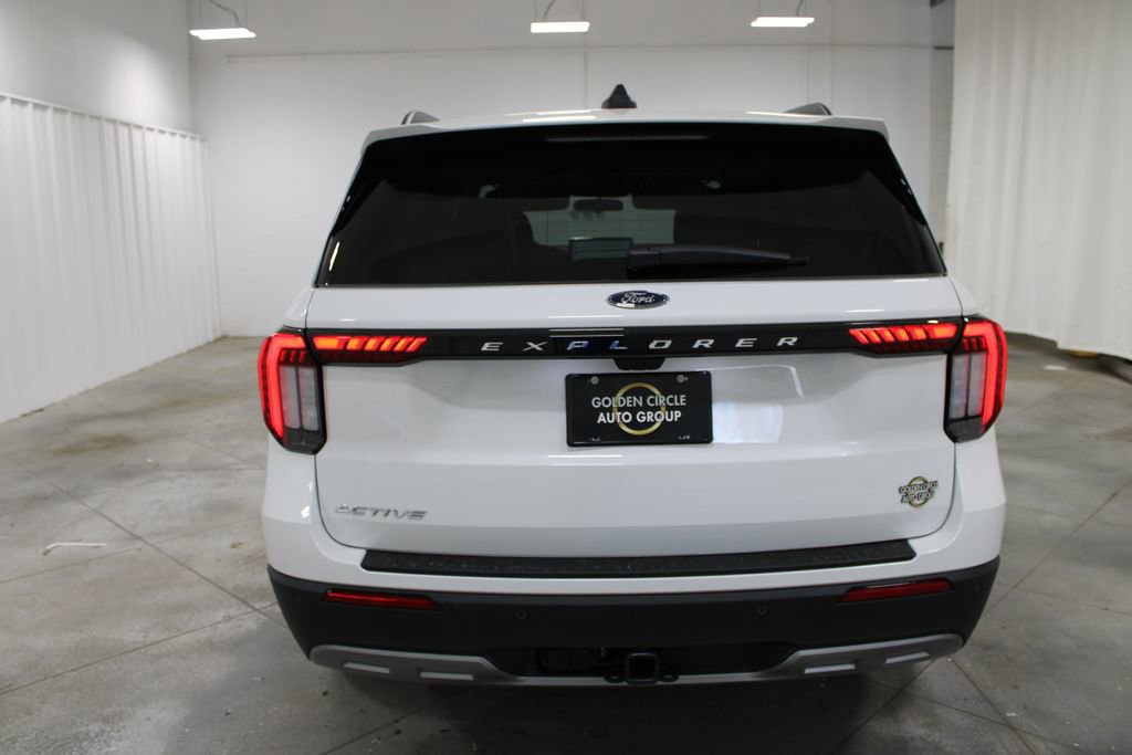 New 2026 Ford Explorer Active image 7