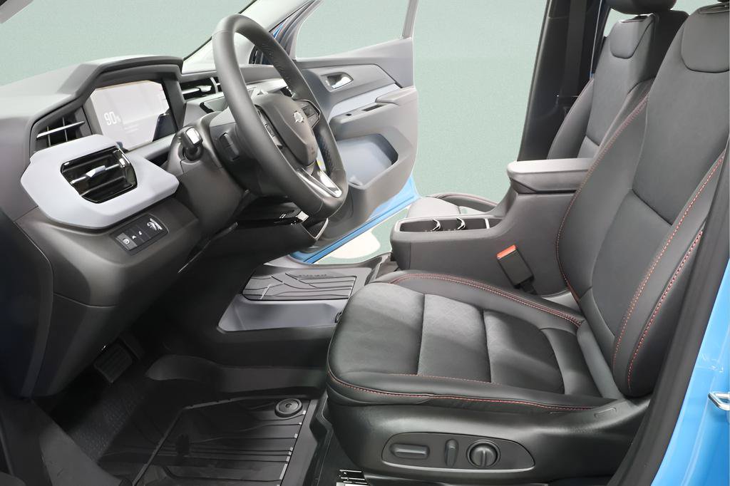 New 2027 Chevrolet Bolt RS w/ Technology Package FWD image 22