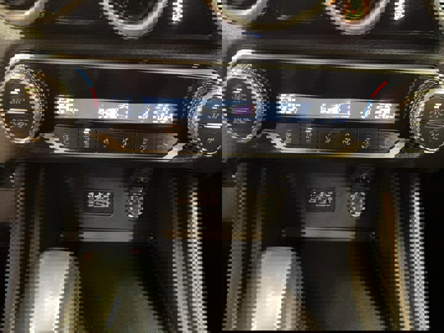 Used 2022 Nissan Sentra SR w/ Midnight Edition image 6