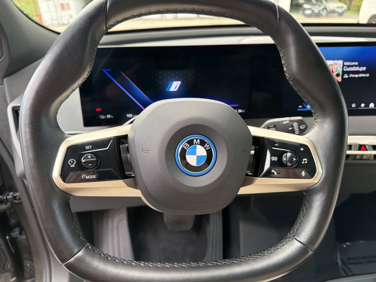 Certified 2024 BMW iX xDrive50 w/ Sport Package AWD/4WD image 24