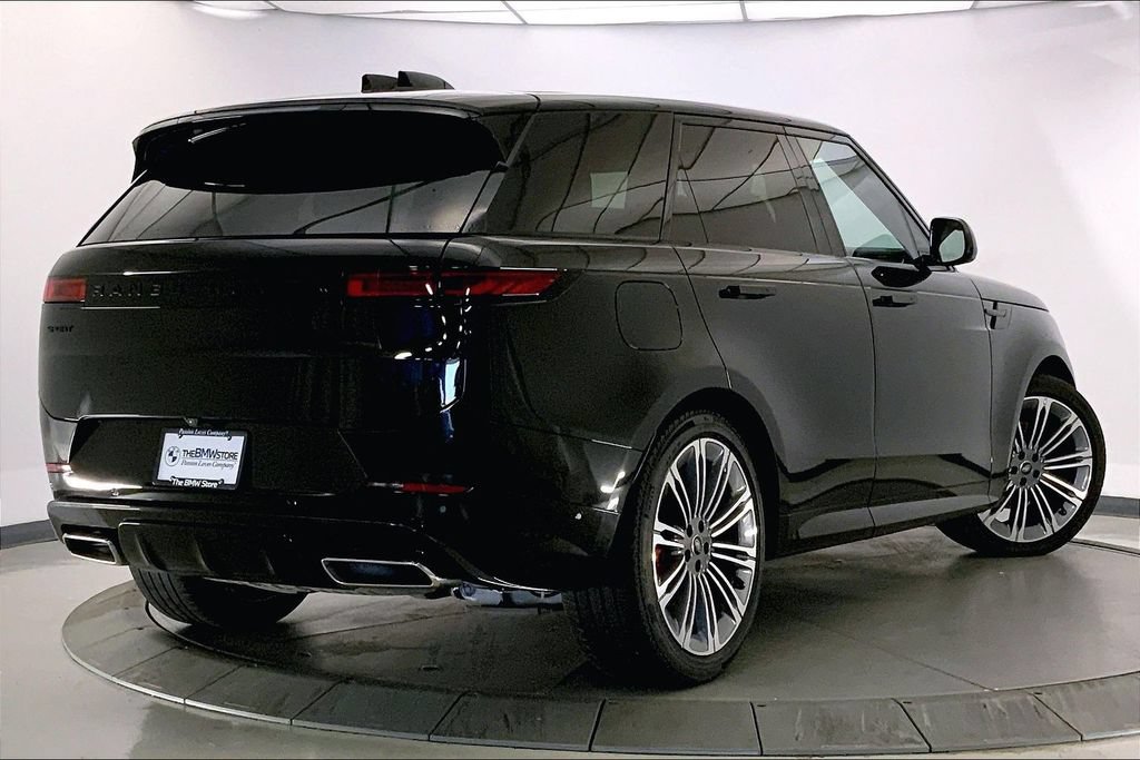 Used 2025 Land Rover Range Rover Sport Dynamic SE AWD/4WD image 12