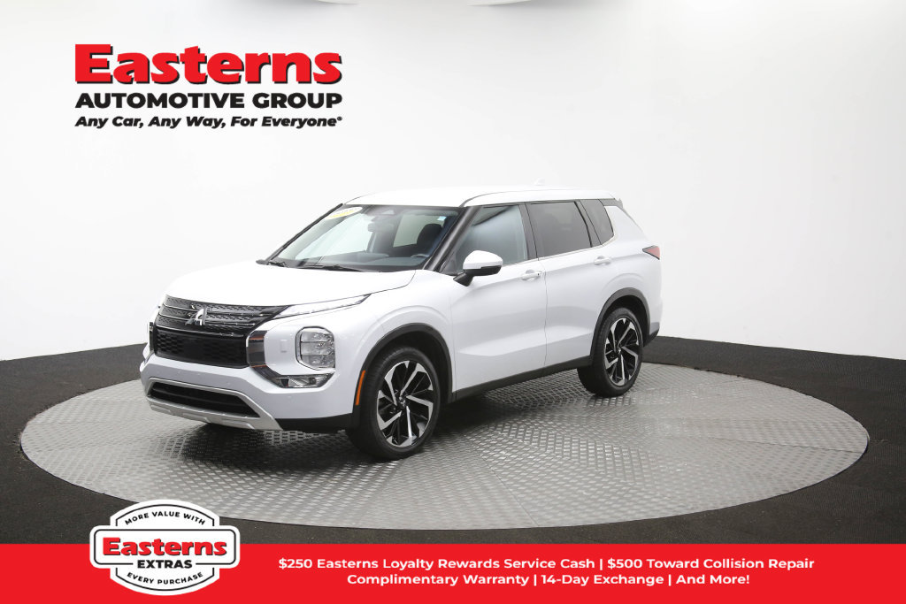 Used 2024 Mitsubishi Outlander SE AWD/4WD image 58
