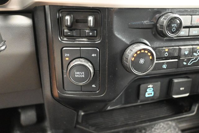 Used 2025 Ford F350 XL AWD/4WD image 10