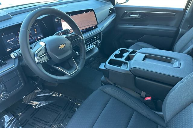 New 2026 Chevrolet Suburban LS image 13