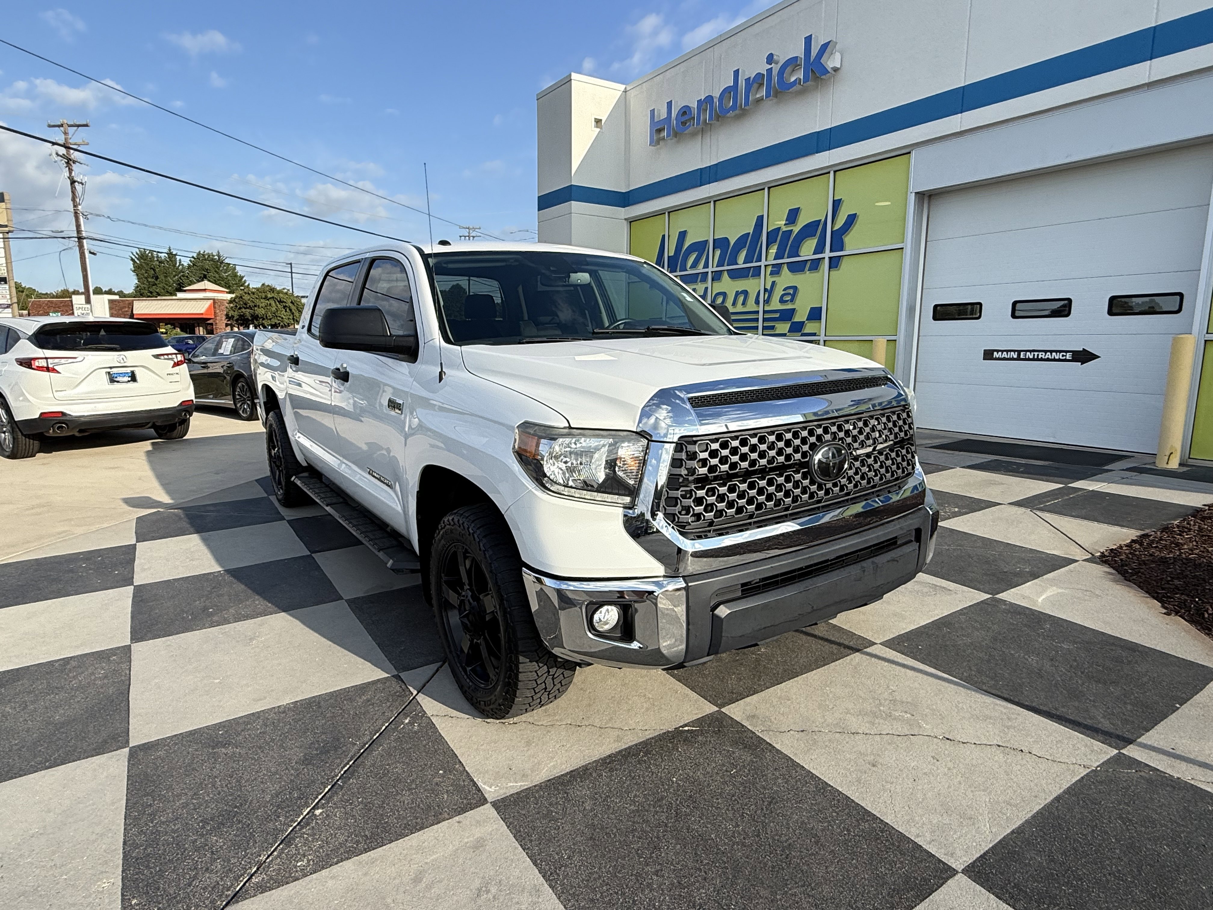 Used 2019 Toyota Tundra SR5 image 11