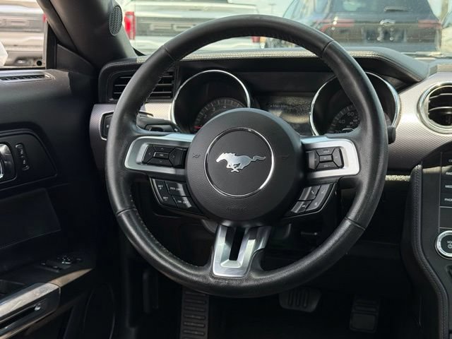 Certified 2017 Ford Mustang Coupe RWD image 5