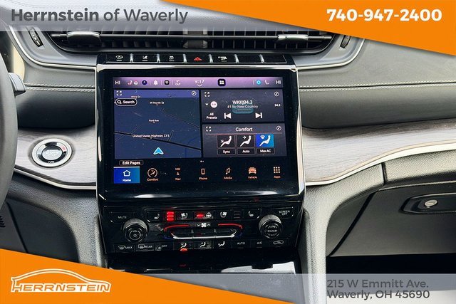 Used 2024 Jeep Grand Cherokee L Limited w/ Luxury Tech Group II image 9