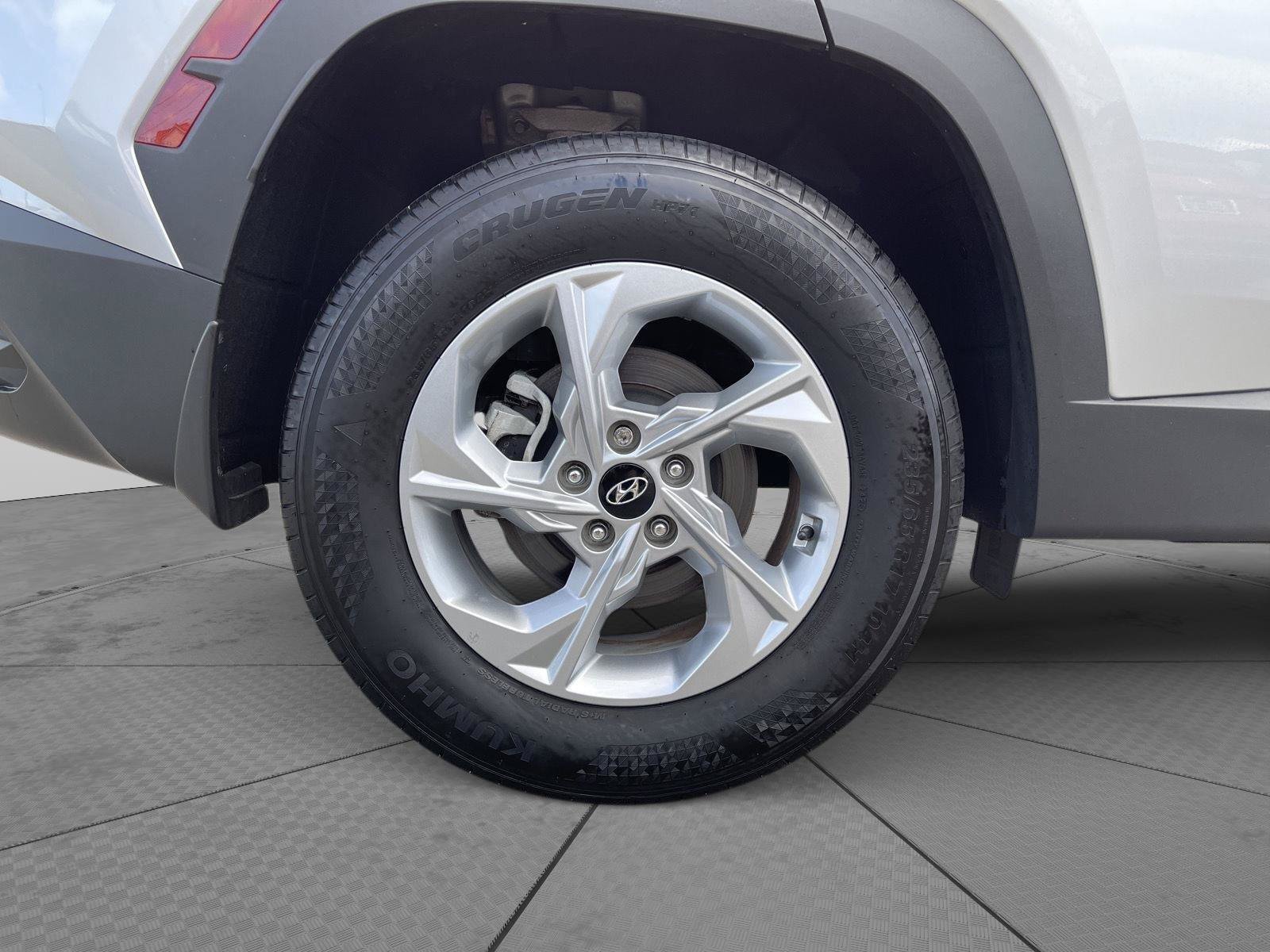 Used 2023 Hyundai Tucson SEL AWD/4WD image 22