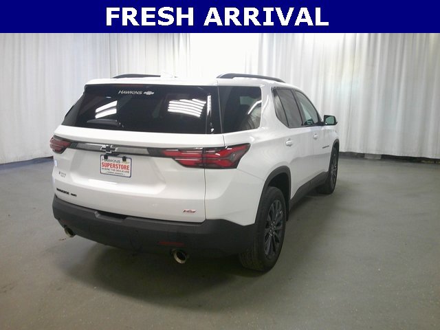 Used 2023 Chevrolet Traverse RS image 4