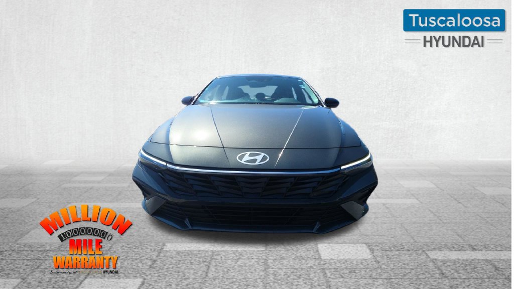 New 2026 Hyundai Elantra SEL Sport FWD image 2