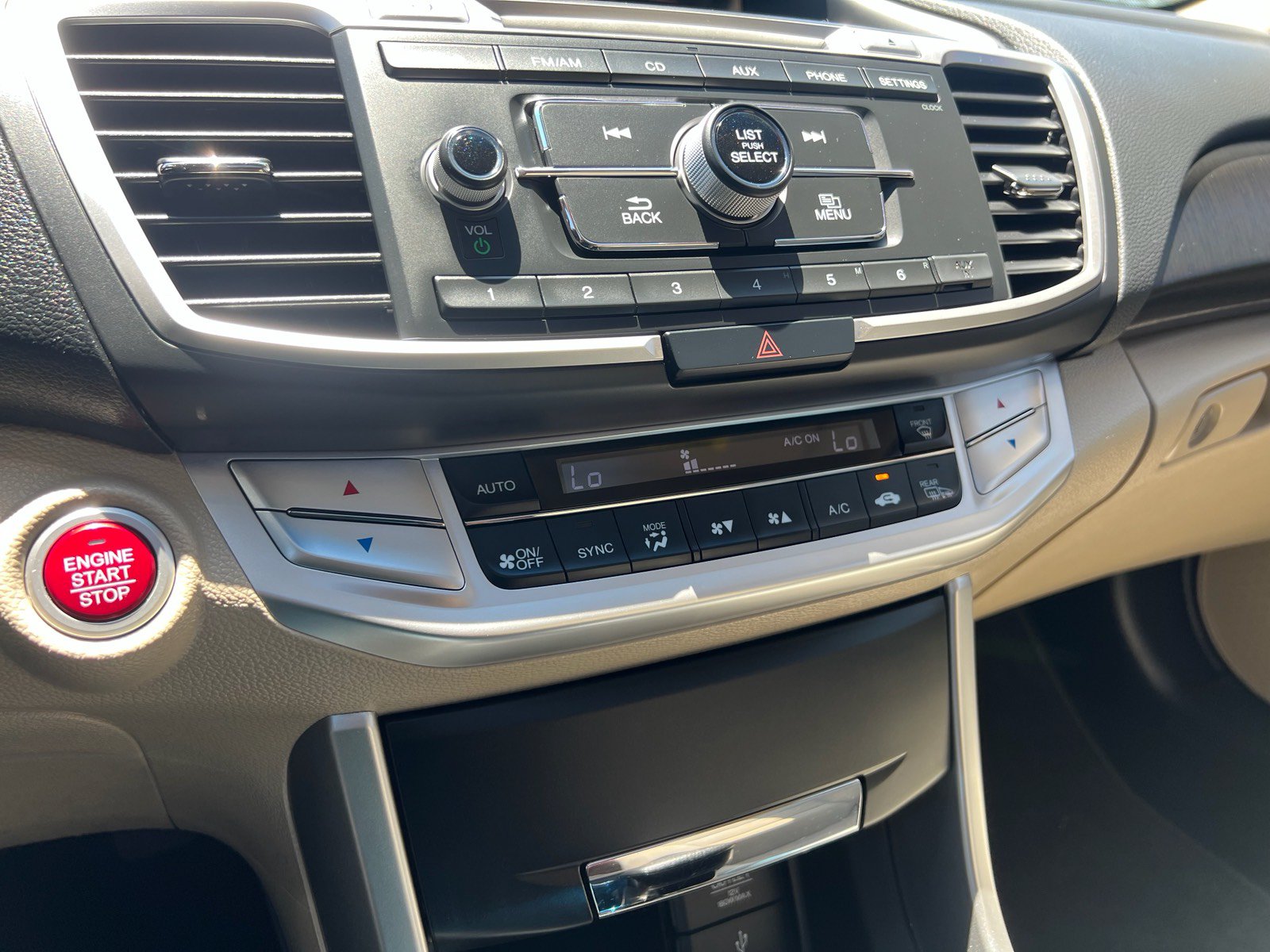 Used 2013 Honda Accord EX image 25