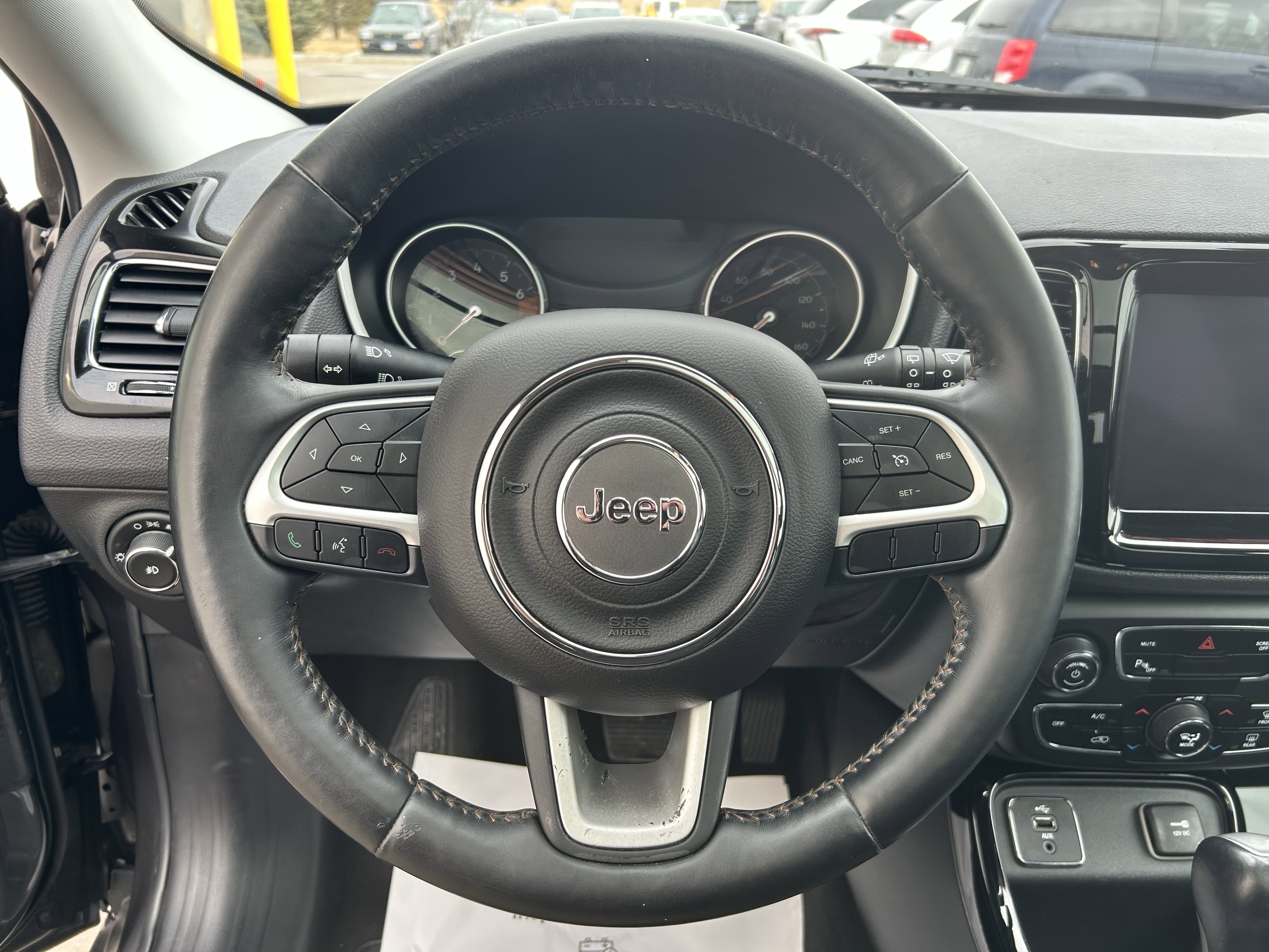 Used 2018 Jeep Compass Limited w/ Navigation Group image 24