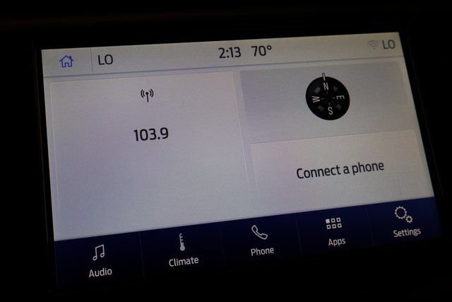 Used 2019 Ford Fusion SE FWD image 20