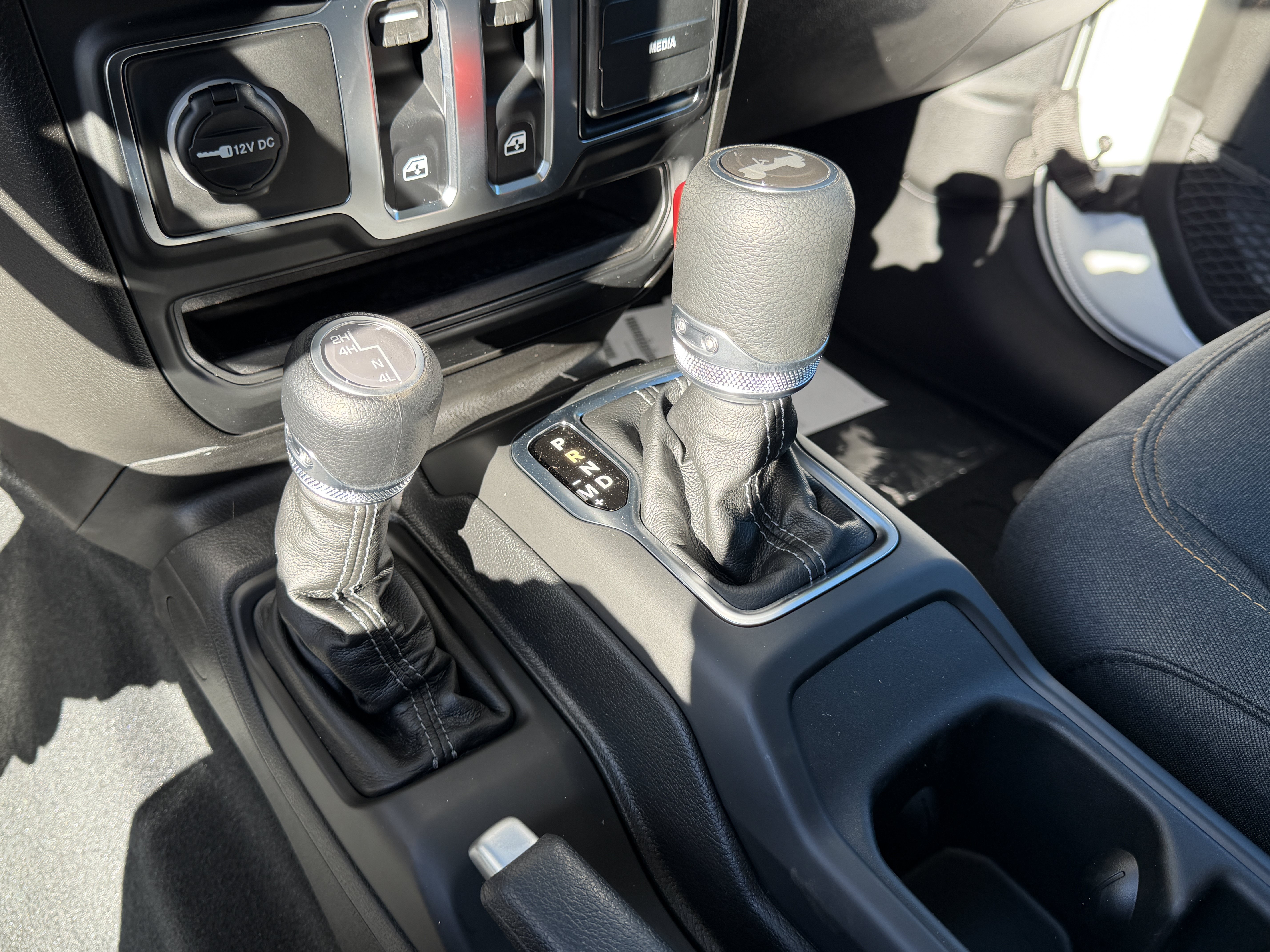 New 2026 Jeep Wrangler Sport AWD/4WD image 25