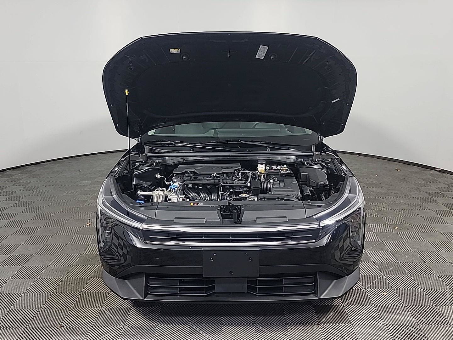 Certified 2025 Kia K4 FWD image 13