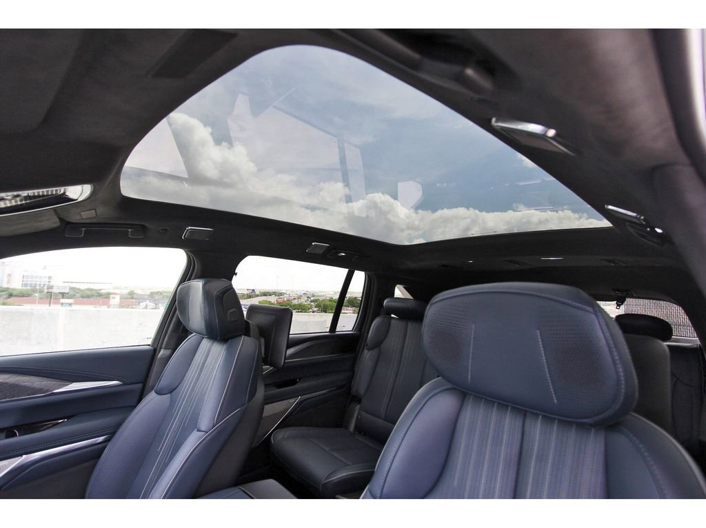 New 2026 Cadillac Escalade IQ Luxury 2 AWD/4WD image 24