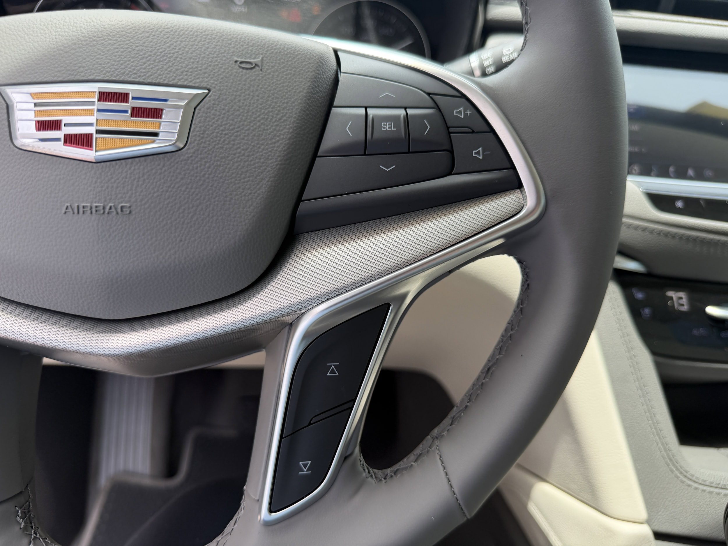 New 2026 Cadillac XT5 Premium Luxury w/ Driver Assist Package FWD image 29