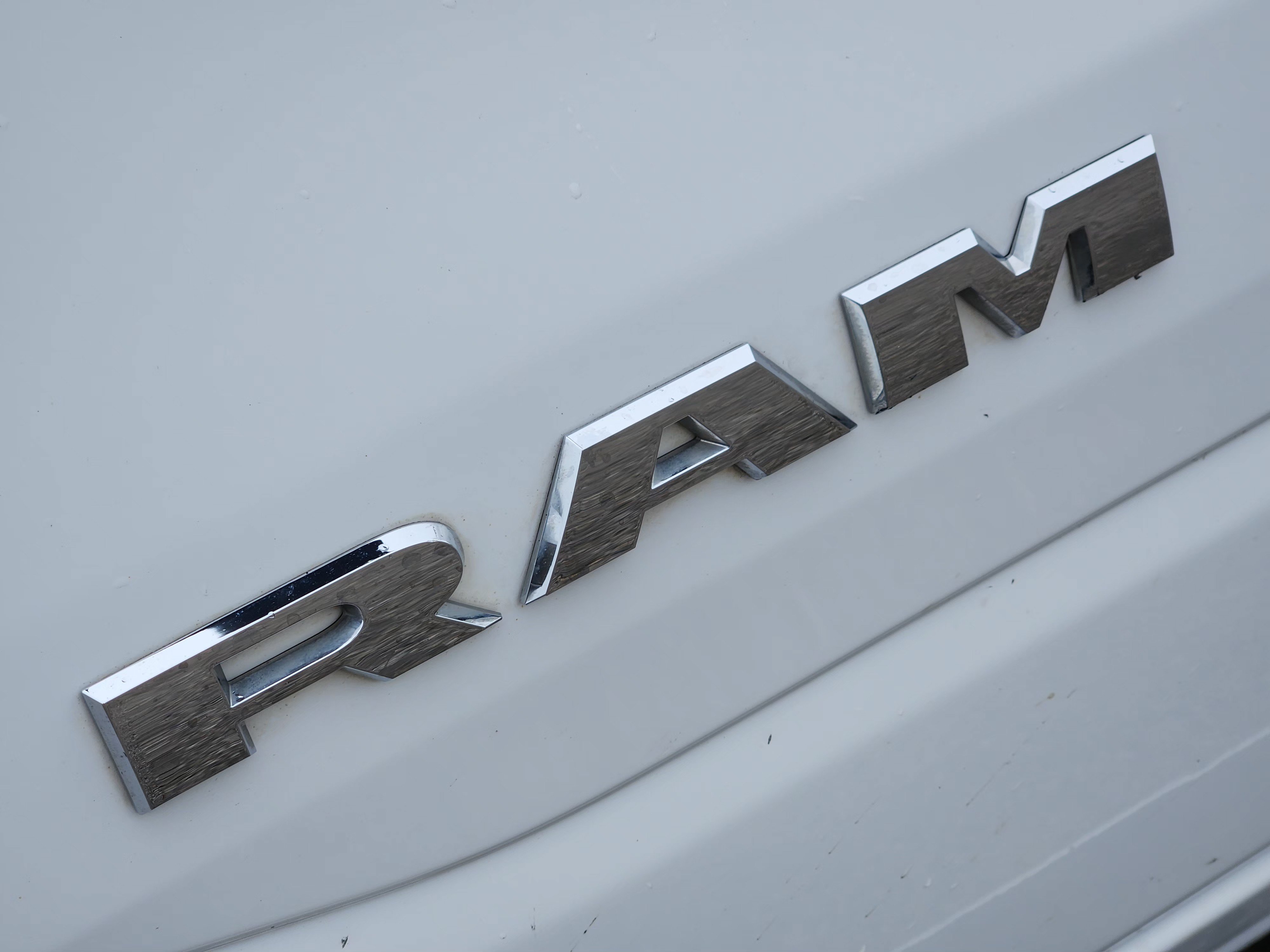 Used 2023 RAM 1500 Laramie AWD/4WD image 12