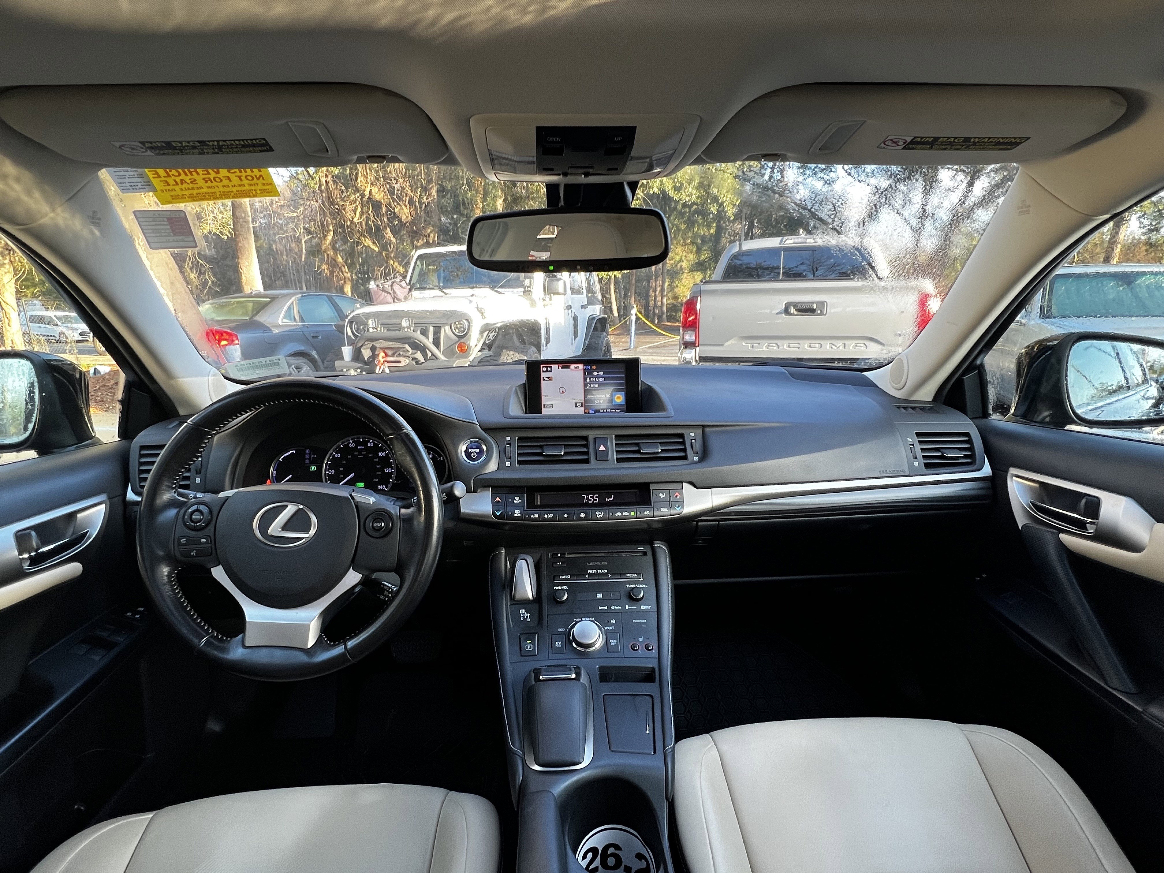 Used 2015 Lexus CT 200h w/ Navigation Package image 37