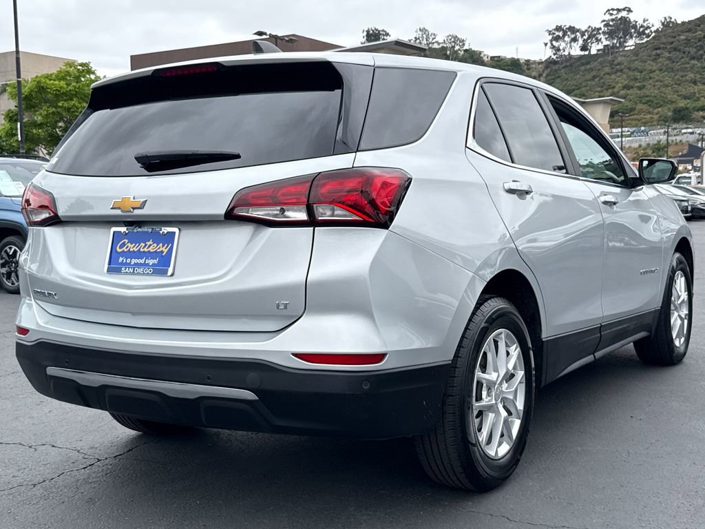 Used 2022 Chevrolet Equinox LT FWD image 12
