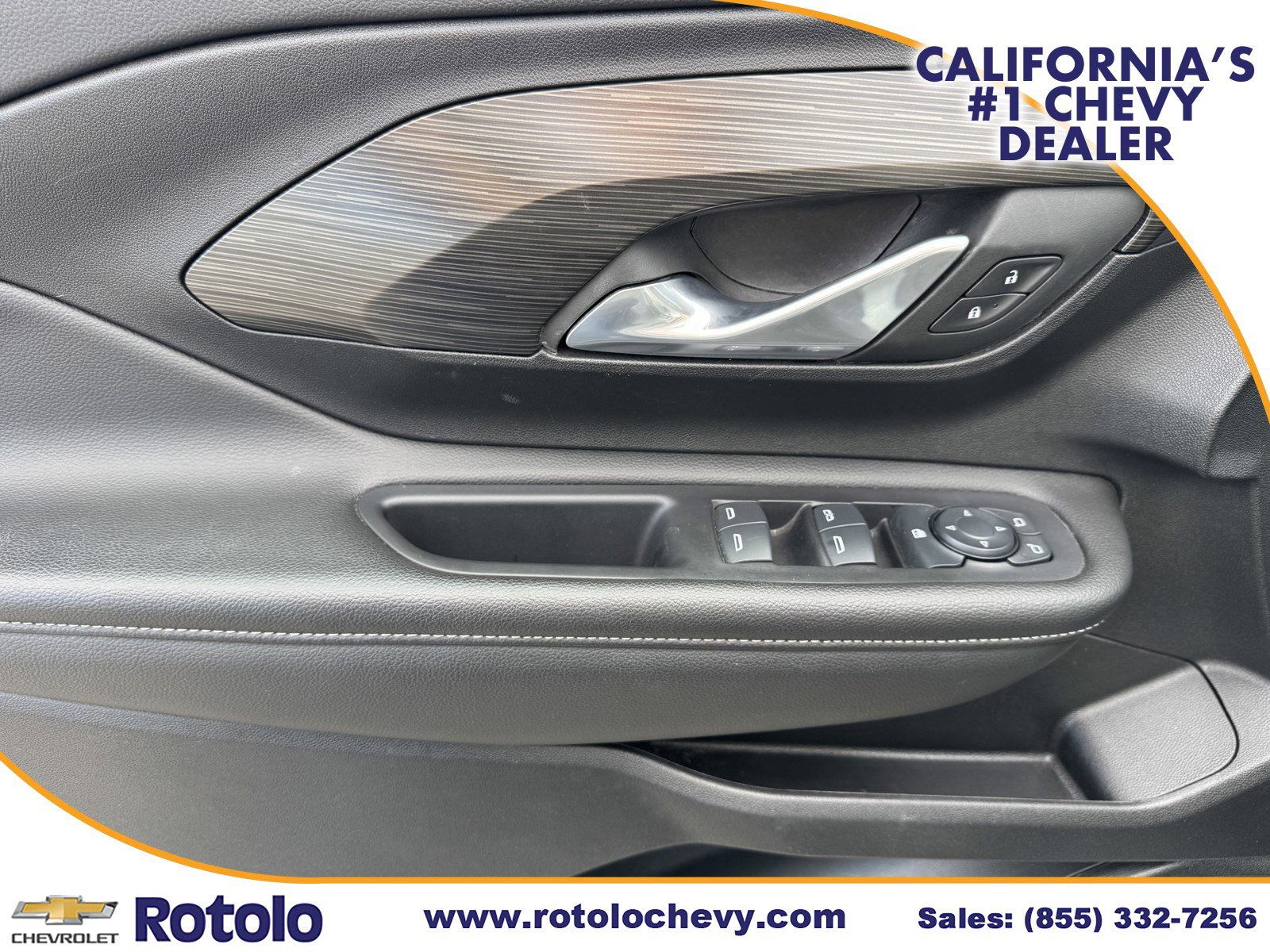 Used 2024 GMC Terrain SLE image 18