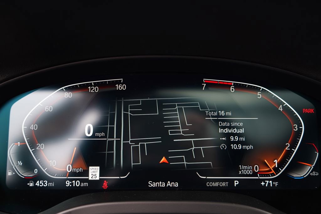 Used 2025 BMW X4 xDrive30i w/ Premium Package image 16