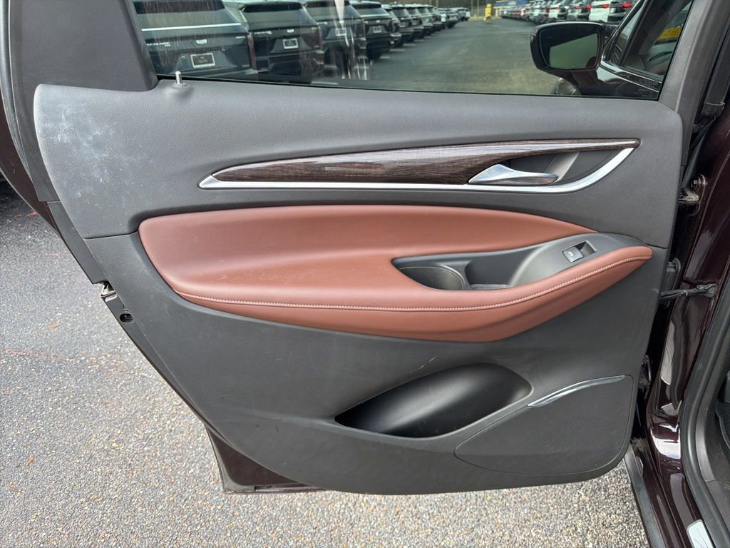 Used 2020 Buick Enclave Avenir w/ Avenir Technology Package image 20