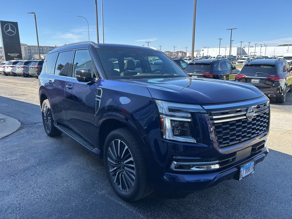 Used 2025 Nissan Armada Platinum Reserve AWD/4WD image 7