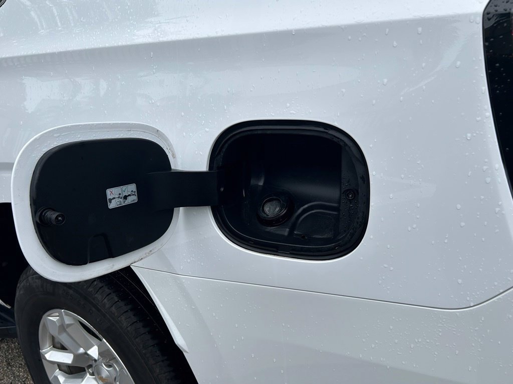 Used 2025 Chevrolet Tahoe LT RWD image 47