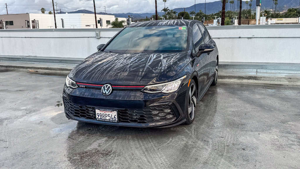 Used 2022 Volkswagen GTI S FWD image 4