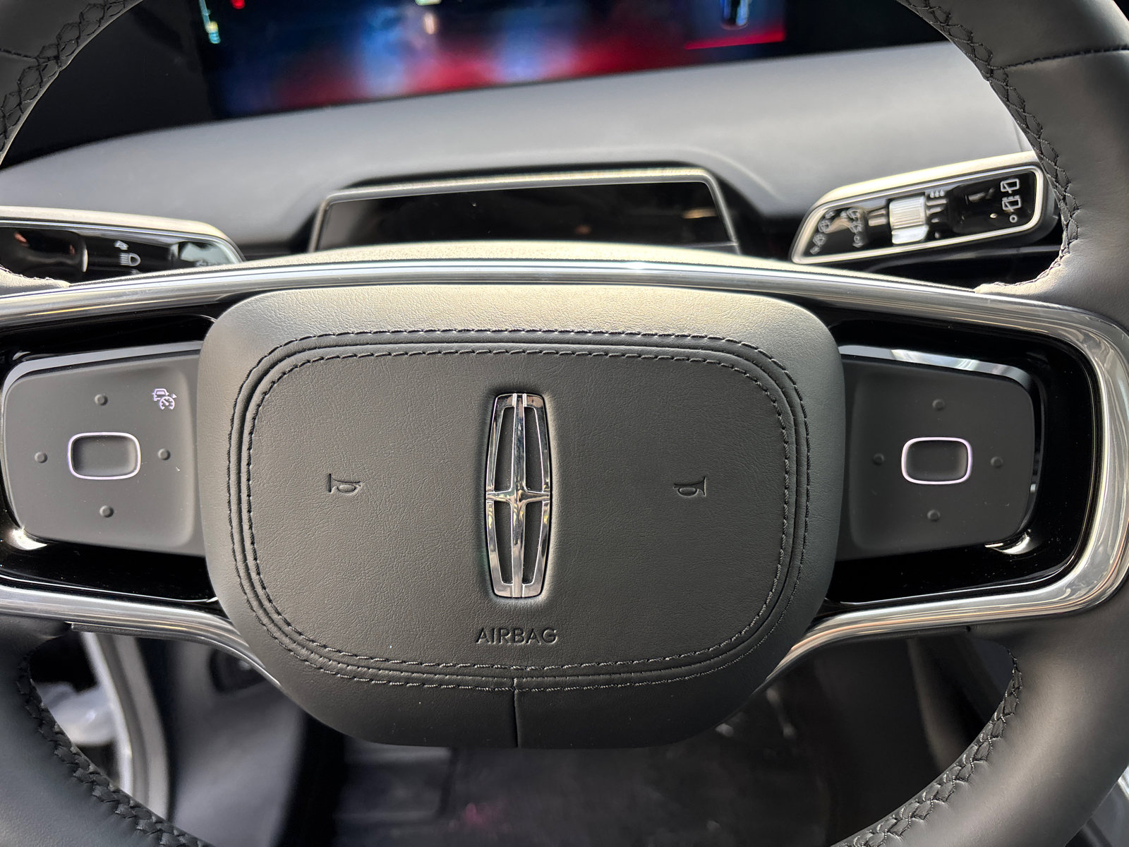 New 2026 Lincoln Nautilus Premier w/ Jet Appearance Package image 16