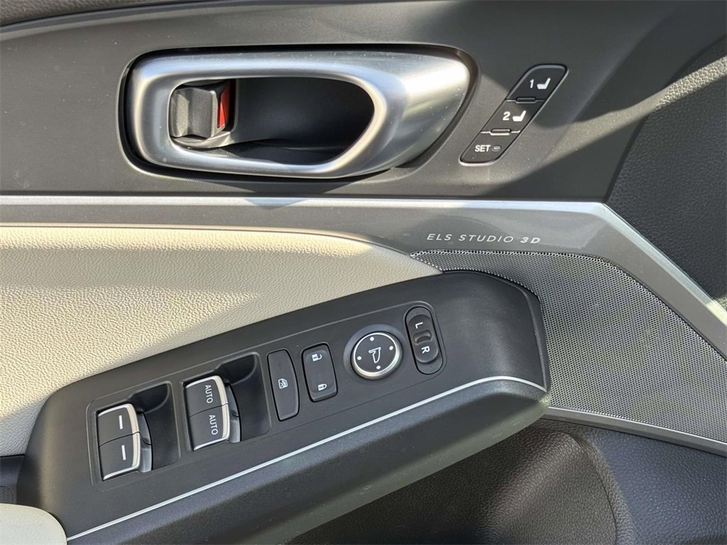 Certified 2025 Acura Integra A-Spec image 10