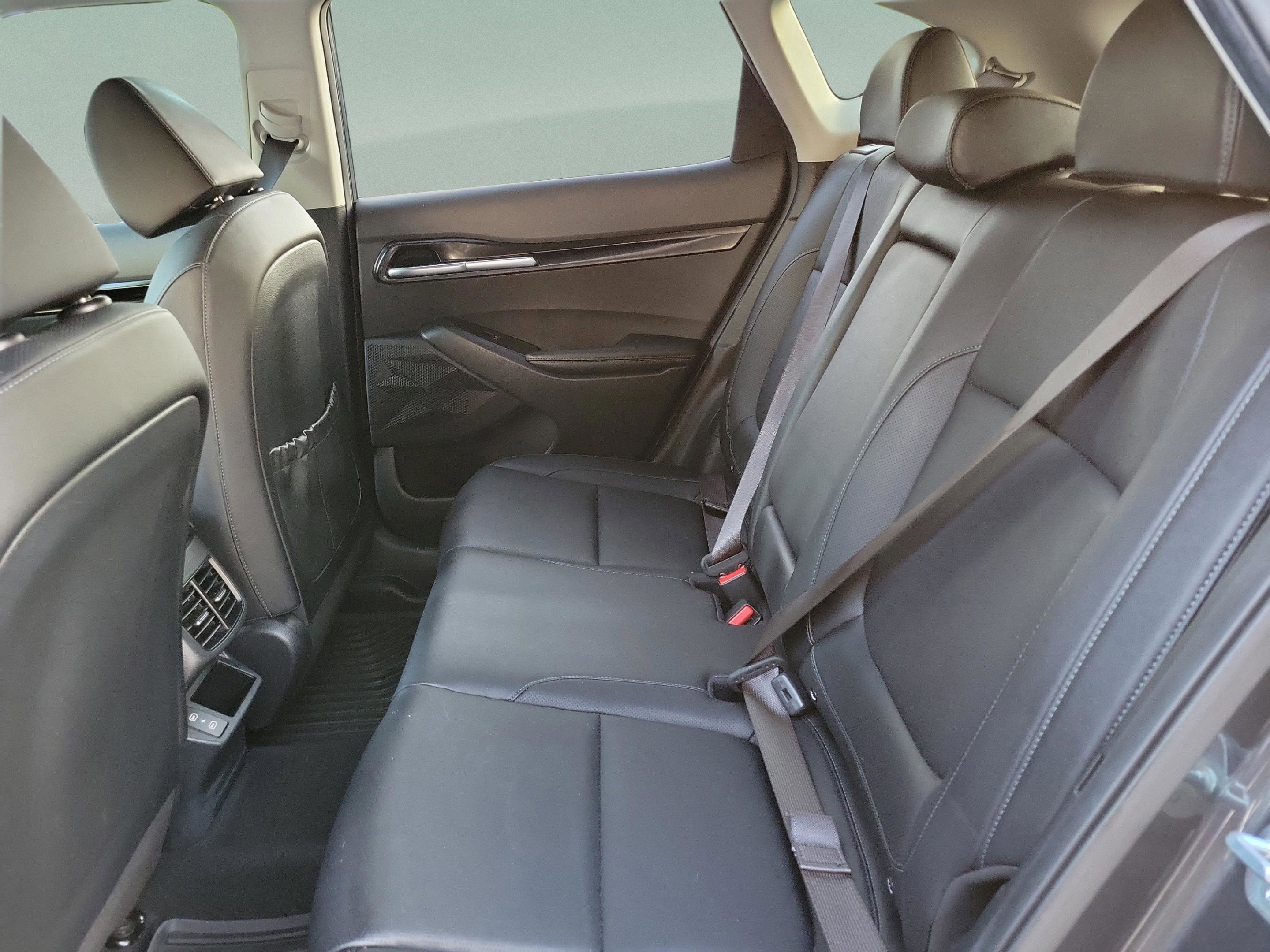 Used 2024 Kia Seltos EX FWD image 7