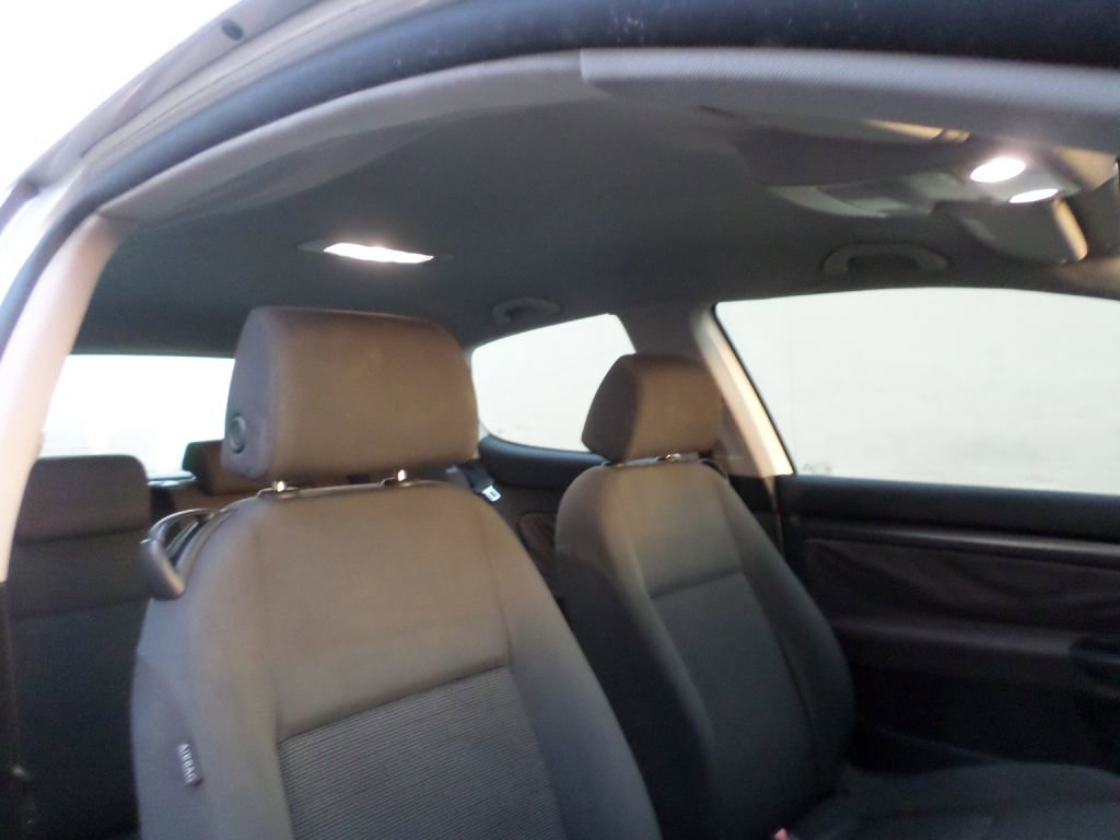 Used 2006 Volkswagen Rabbit image 11