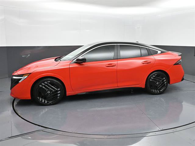 Used 2026 Nissan Sentra SR w/ SR Premium Package FWD image 21