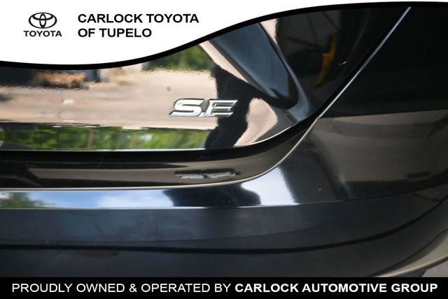 Used 2025 Toyota Camry SE w/ Convenience Package FWD image 34