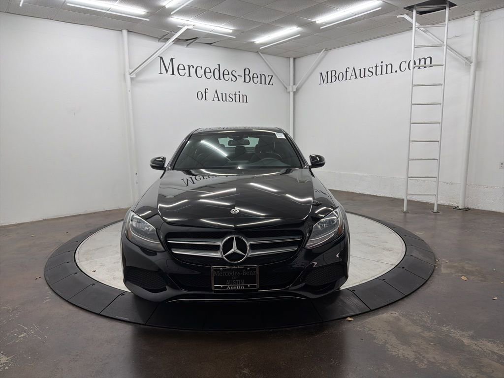 Used 2018 Mercedes-Benz C 300 Sedan video 2