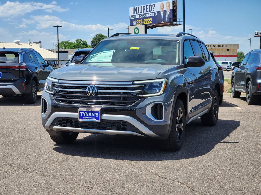 New 2026 Volkswagen Atlas Peak Edition AWD/4WD image 3
