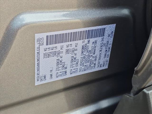 Used 2025 Nissan Rogue SV FWD image 24