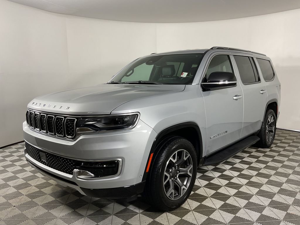 Used 2024 Jeep Wagoneer Series III w/ Flexible Seating Group image 4