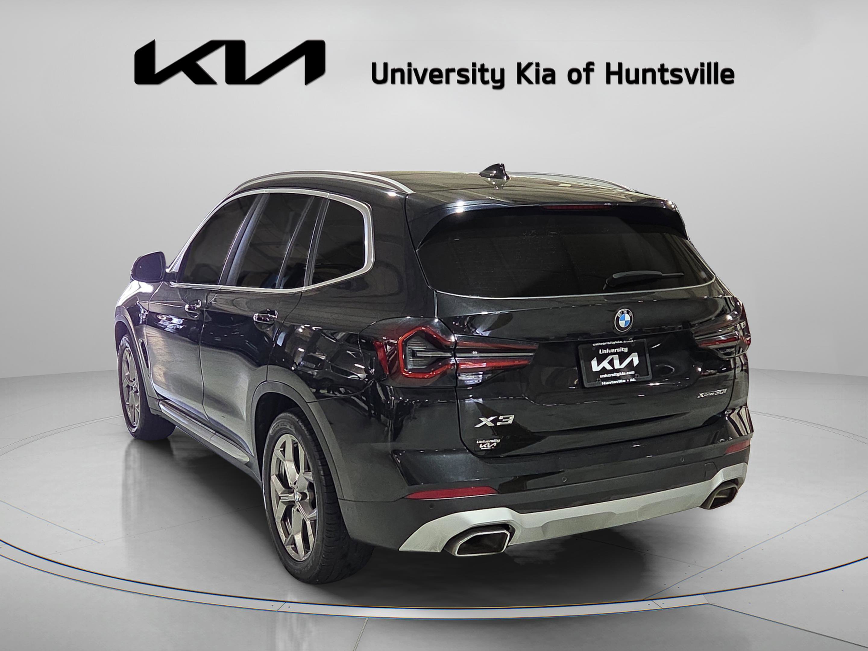 Used 2022 BMW X3 xDrive30i w/ Premium Package 2 image 4