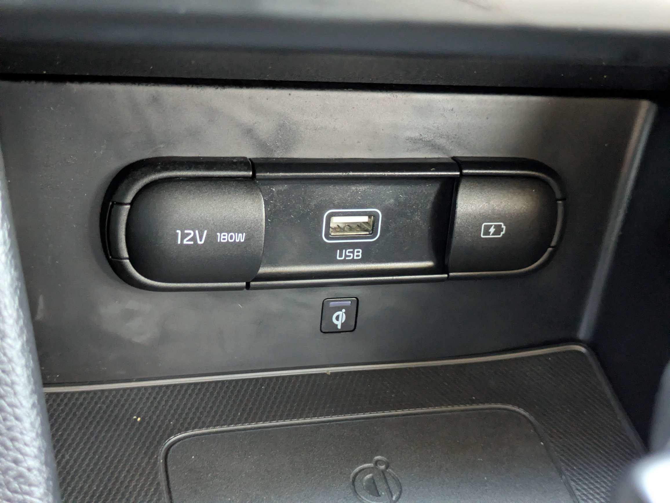 Used 2022 Kia Niro EX Premium FWD image 27