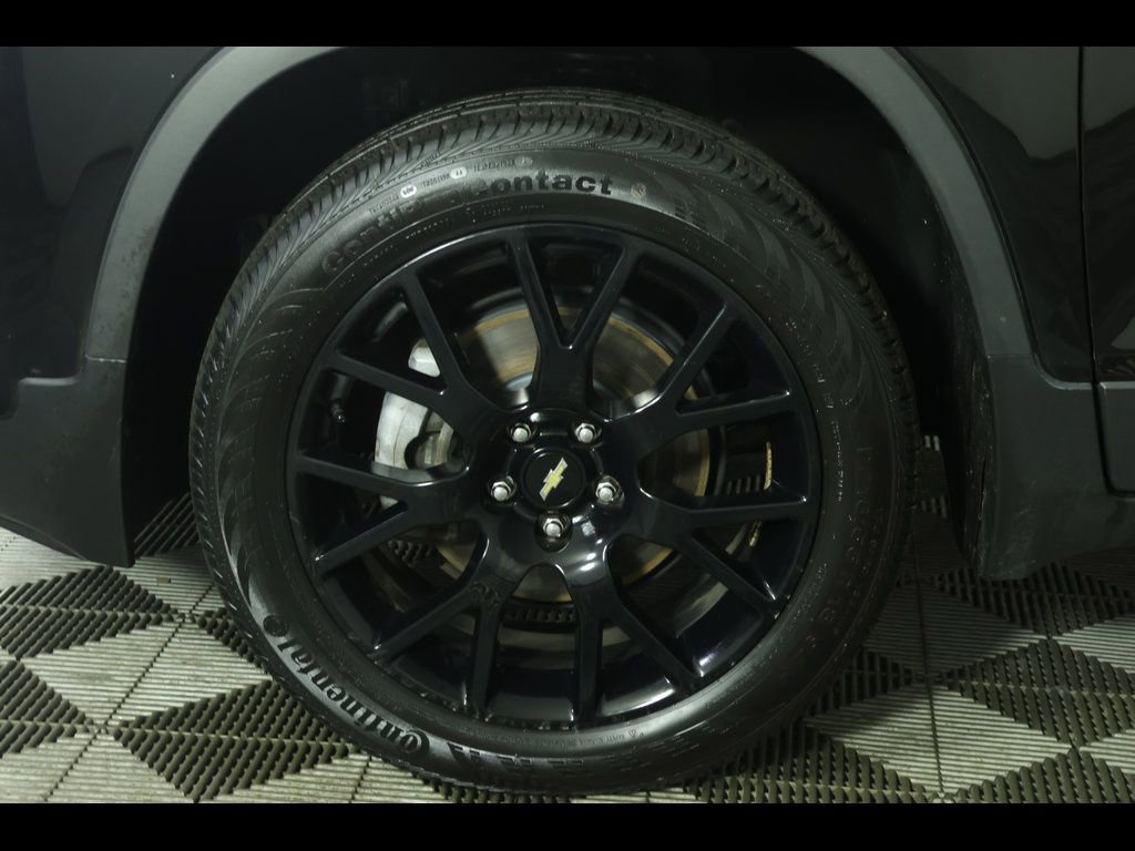 Used 2022 Chevrolet Trax LT w/ Driver Confidence Package image 5