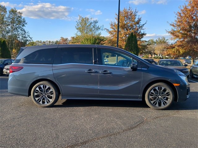 New 2026 Honda Odyssey Elite image 3