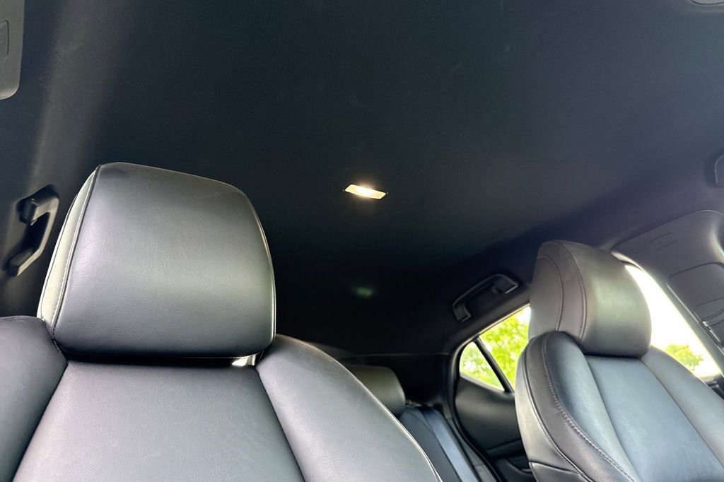 Used 2024 MAZDA MAZDA3 s FWD image 21