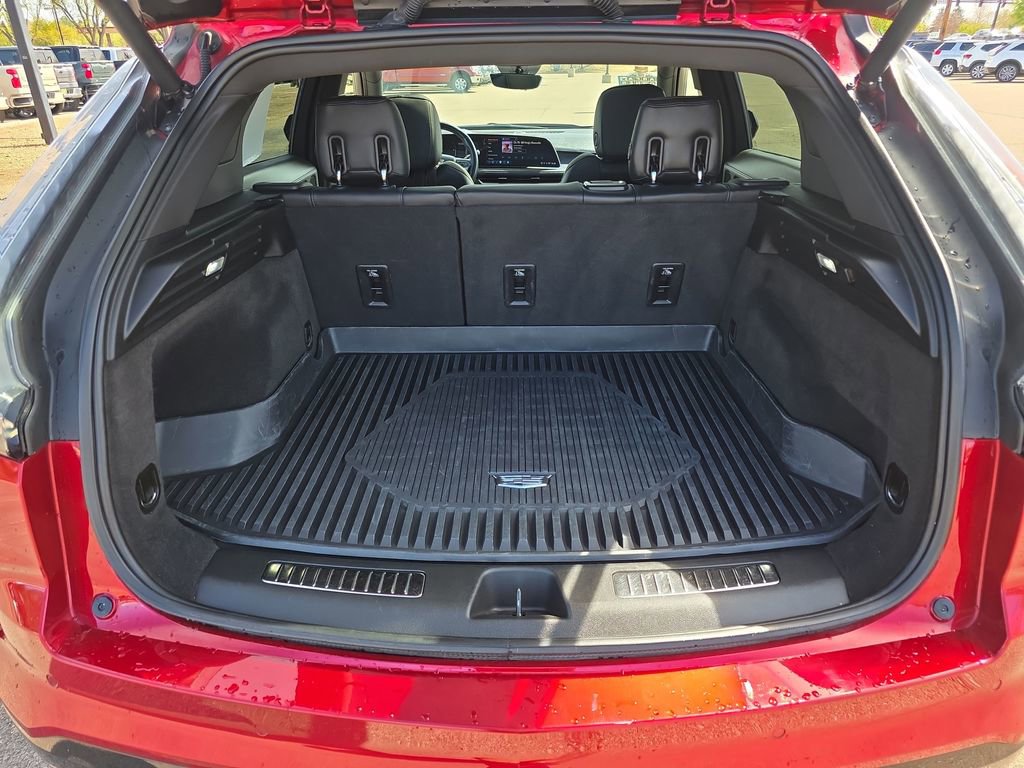 Used 2024 Cadillac XT4 Sport image 23