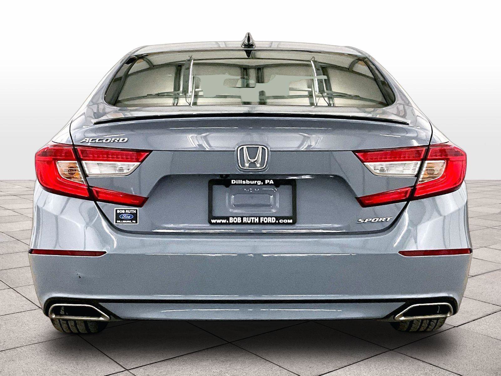 Used 2022 Honda Accord Sport image 4