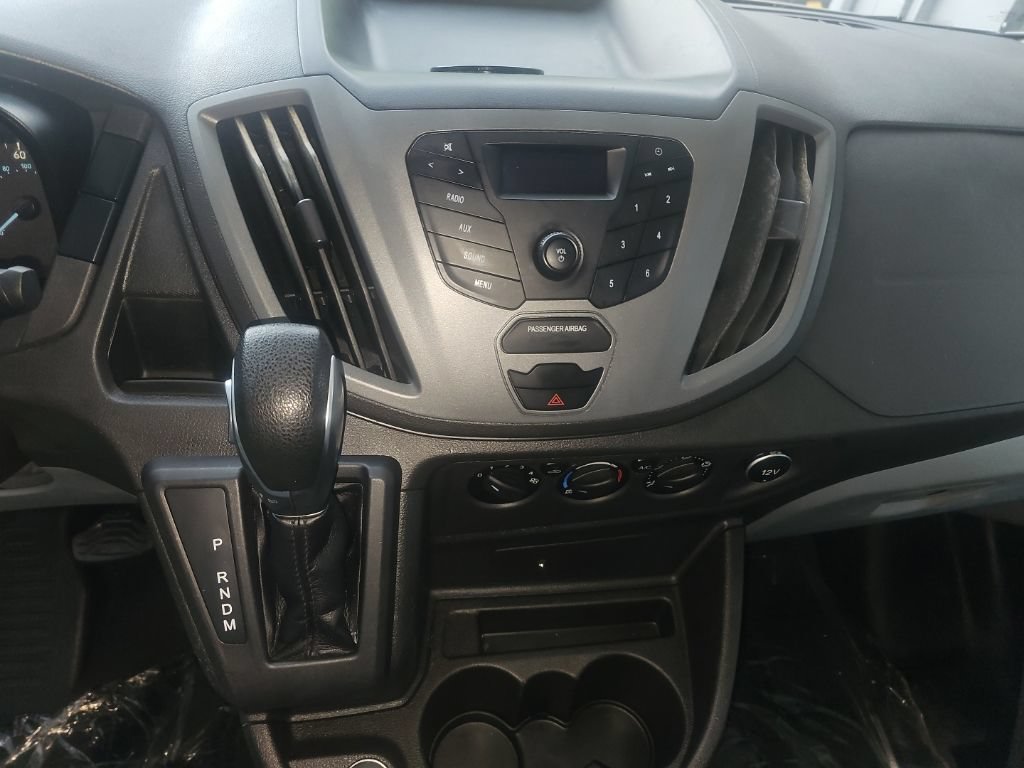 Used 2018 Ford Transit 250 130 Low Roof RWD image 16