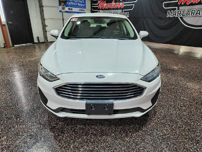 Used 2019 Ford Fusion SE FWD image 2